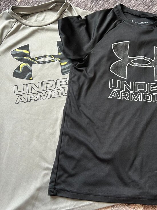 Under Armour Other - Boys Under Armour Short Sleeve T-Shirts GUC Size YM GUC